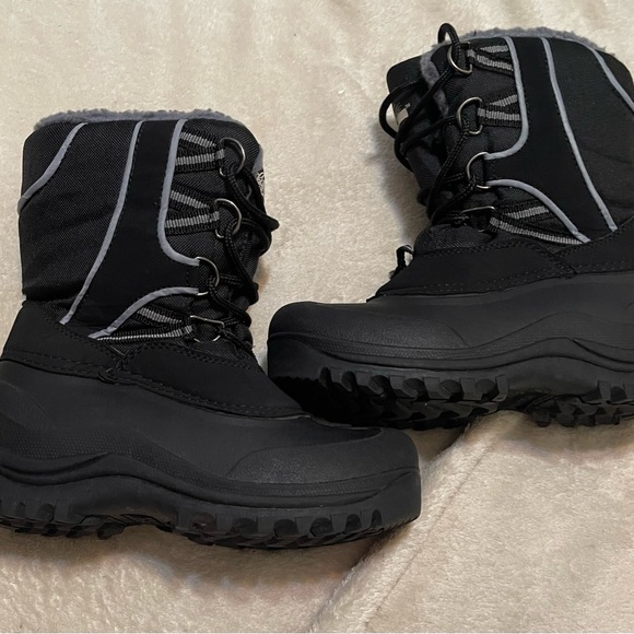 Itasca Frost Snow boots kids size 1 - Picture 6 of 9